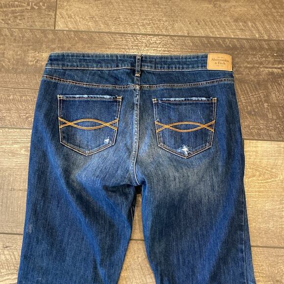 Abercrombie & Fitch Women's Distressed Slim Straight Jeans Medium Wash Size 10 - Picture 9 of 9